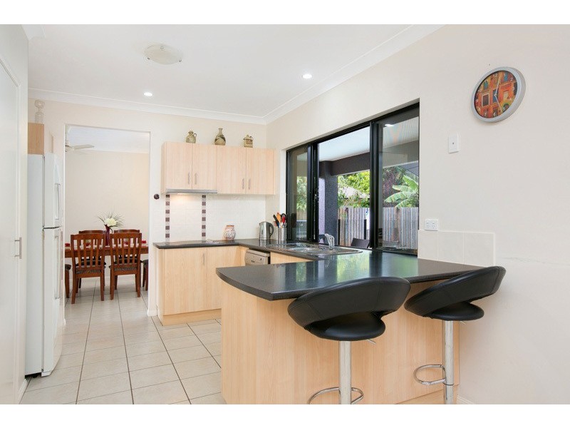 15 Lillipilli Street, Redlynch QLD 4870