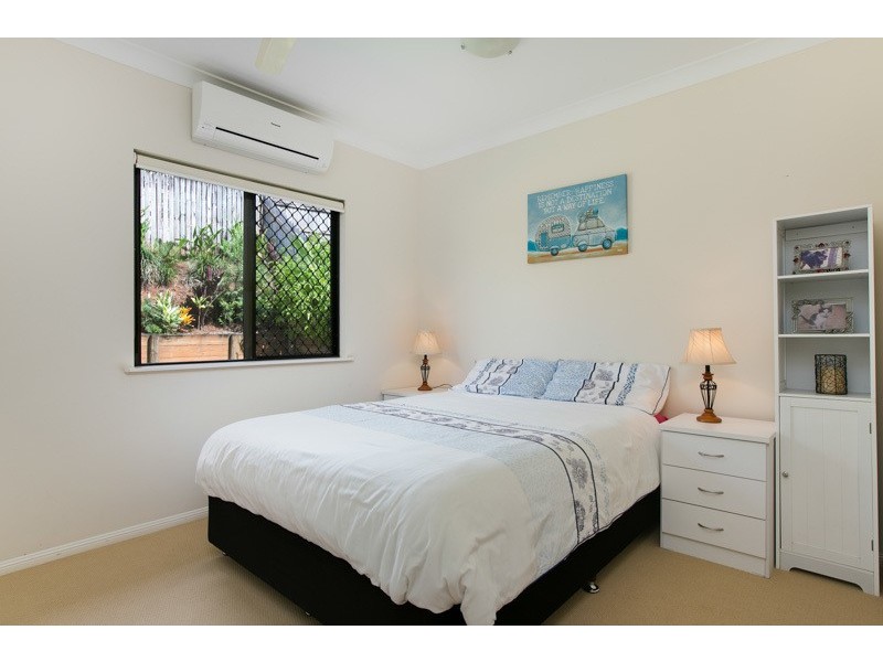 15 Lillipilli Street, Redlynch QLD 4870