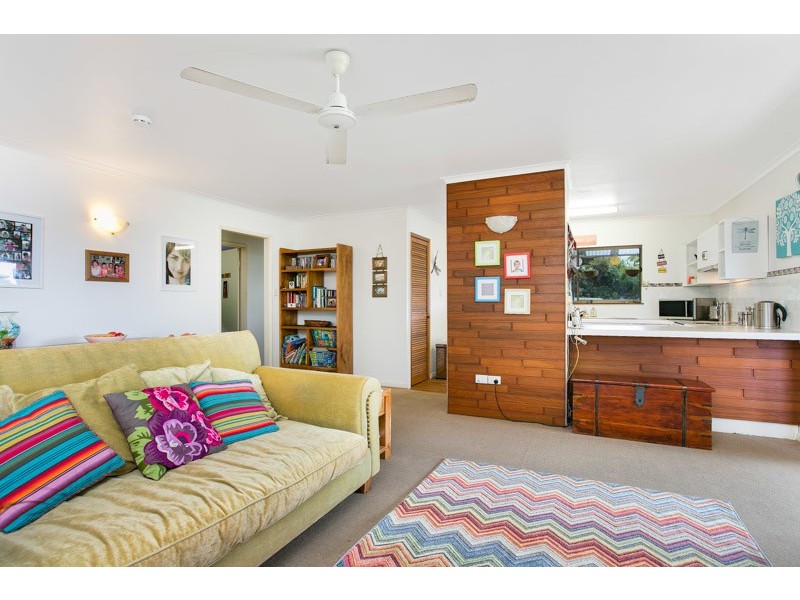 133 McManus St, Whitfield QLD 4870