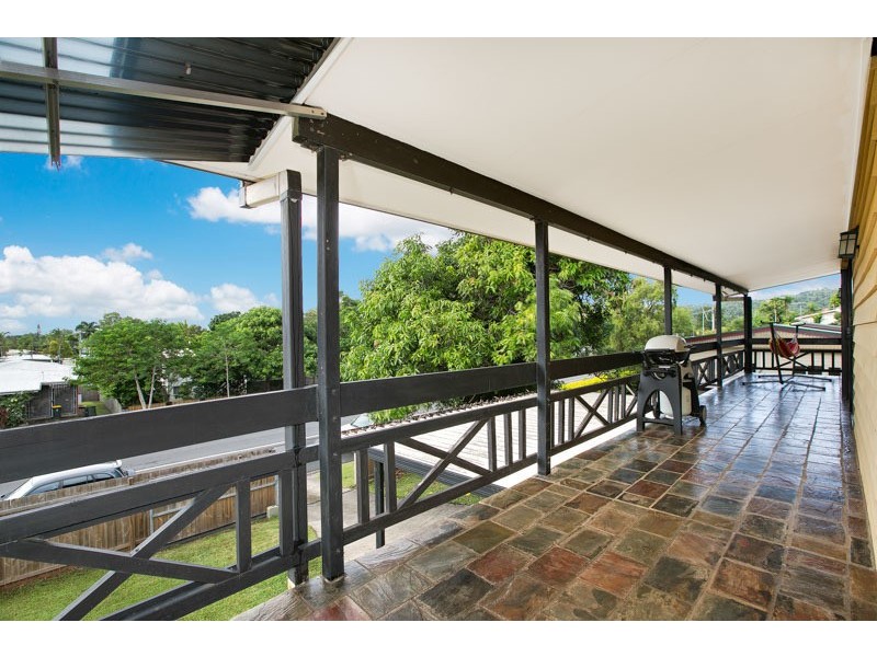 133 McManus St, Whitfield QLD 4870