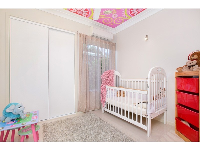 111 Gamburra Drive, Redlynch QLD 4870