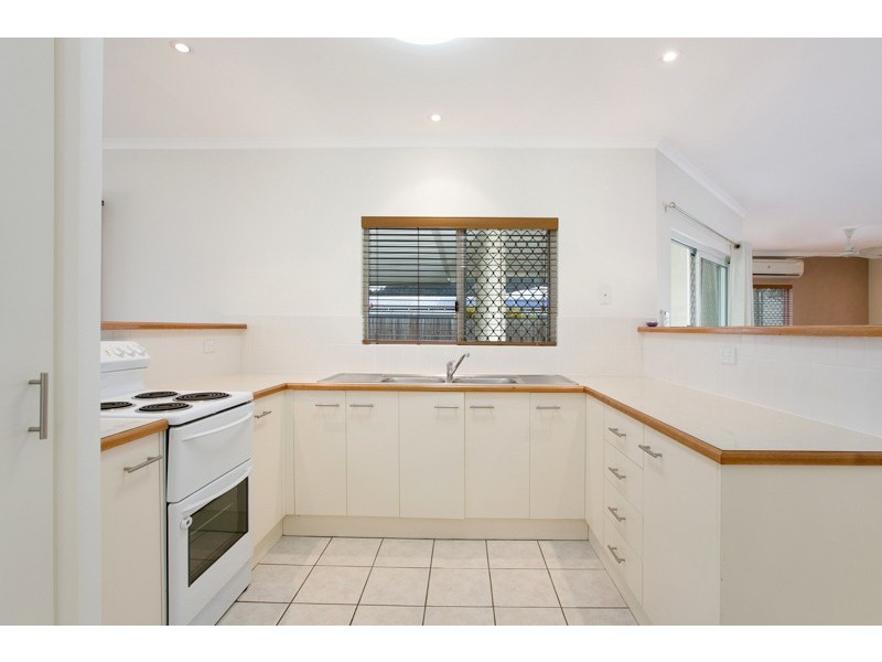 94 Jungara Road, Redlynch QLD 4870