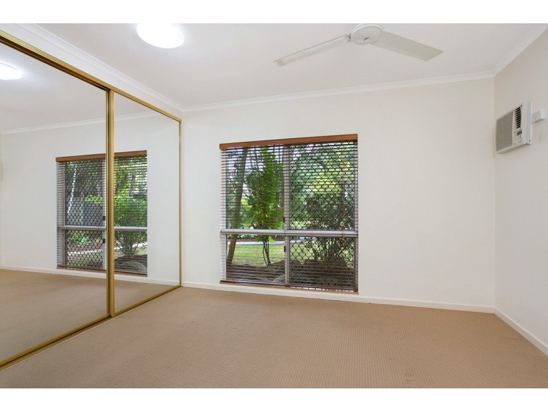 94 Jungara Road, Redlynch QLD 4870