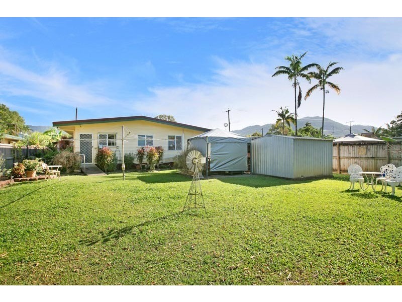 202-204  McCoombe St, Bungalow QLD 4870