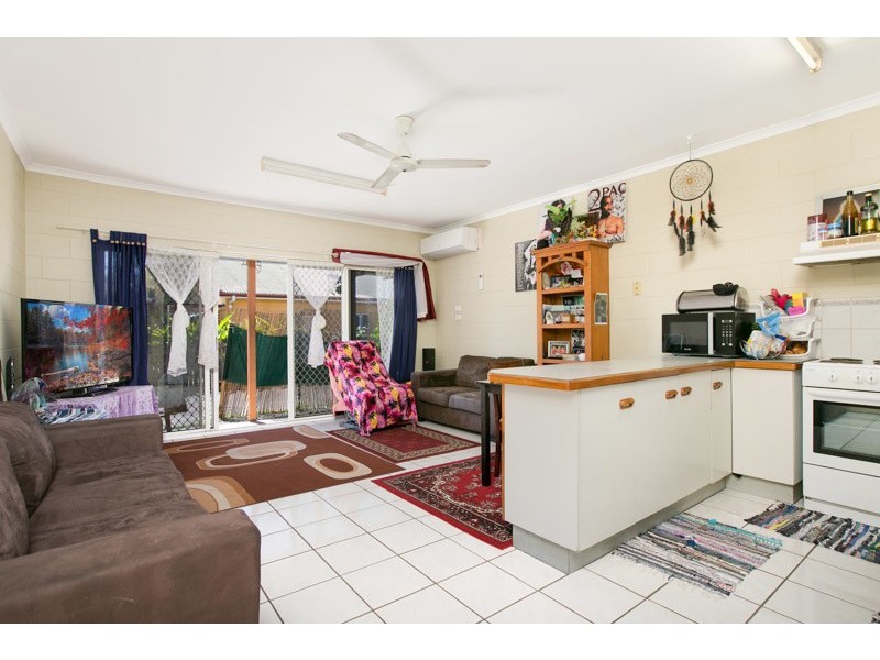 1/24 Hill St, Manunda QLD 4870