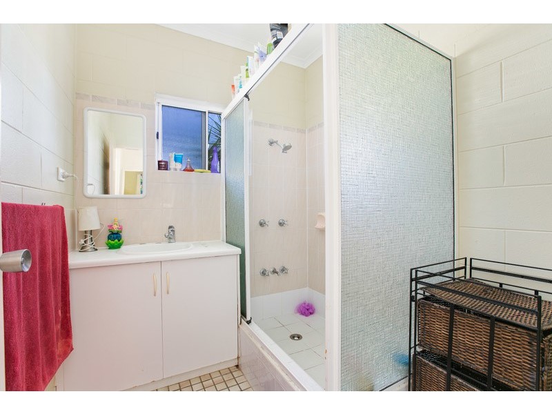 1/24 Hill St, Manunda QLD 4870