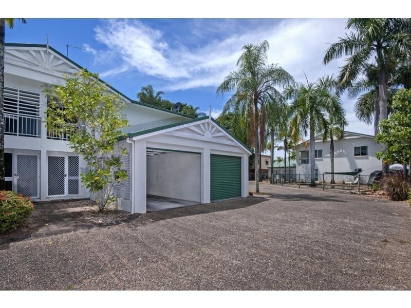 Manunda QLD 4870