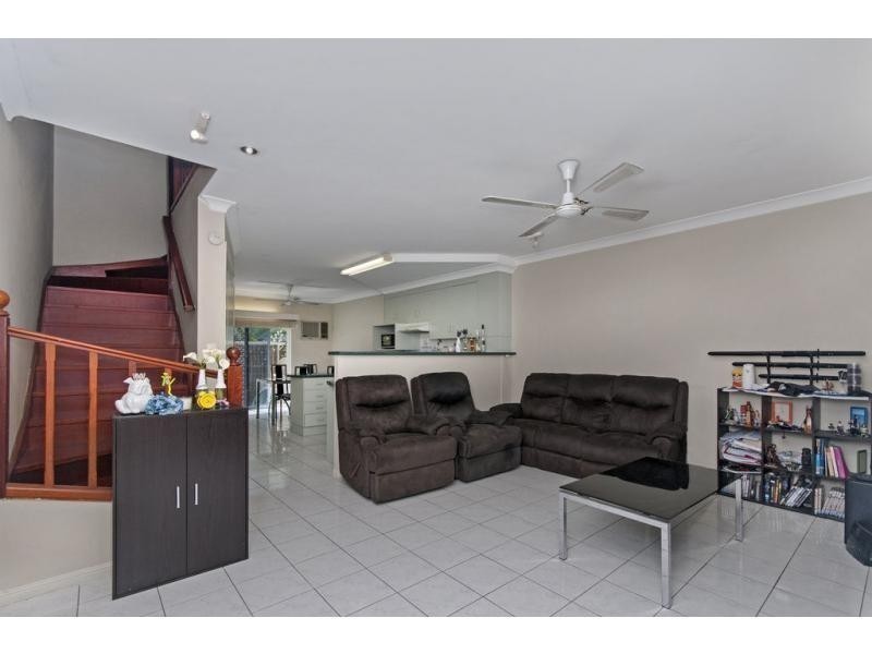 Manunda QLD 4870