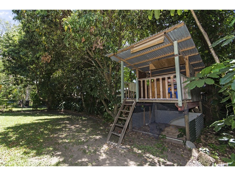 Stratford QLD 4870
