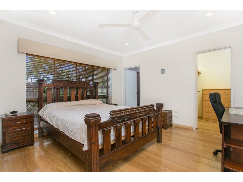 19 Kamala Street, Redlynch QLD 4870