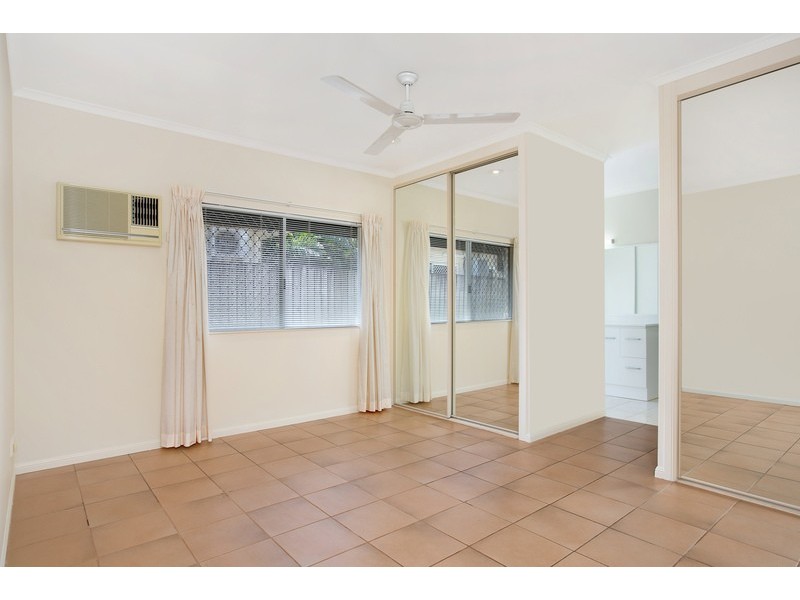 10 Ebony Street, Redlynch QLD 4870