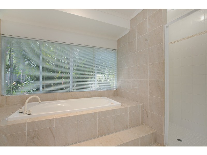 10 Ebony Street, Redlynch QLD 4870
