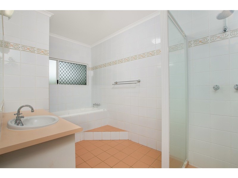 10 Ebony Street, Redlynch QLD 4870