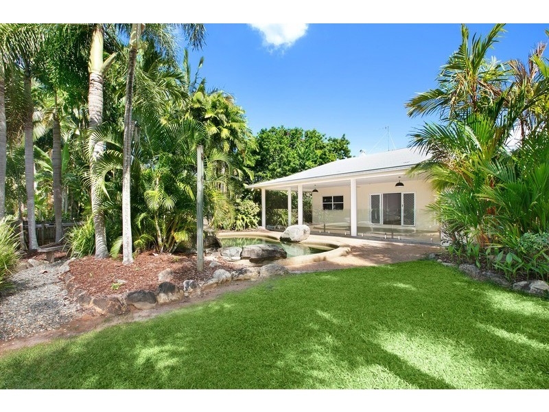 10 Ebony Street, Redlynch QLD 4870