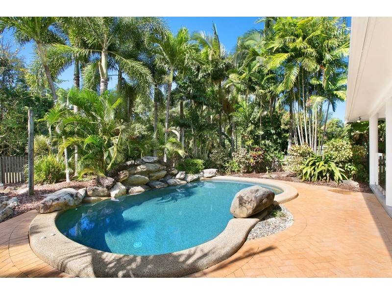 10 Ebony Street, Redlynch QLD 4870