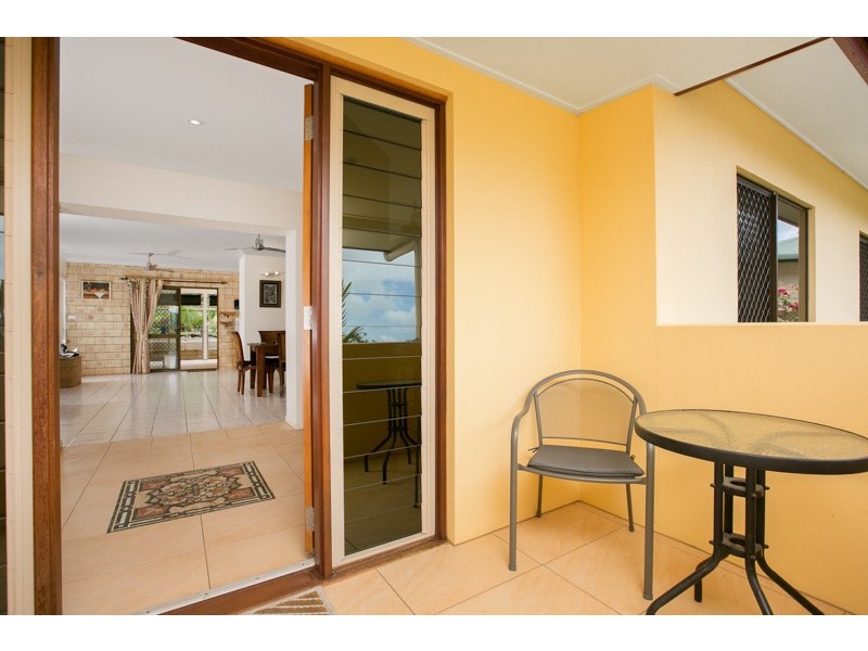 34 Ebony Street, Redlynch QLD 4870