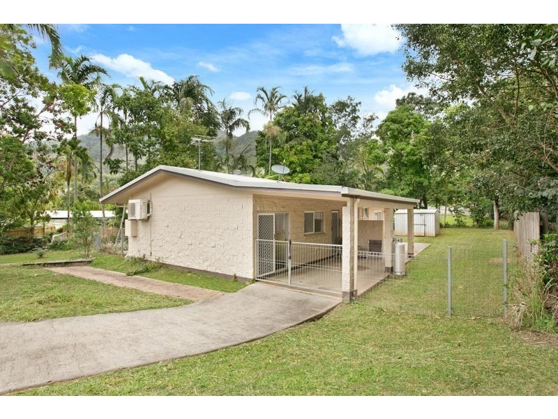 1 Ramsey Dr, Kanimbla QLD 4870