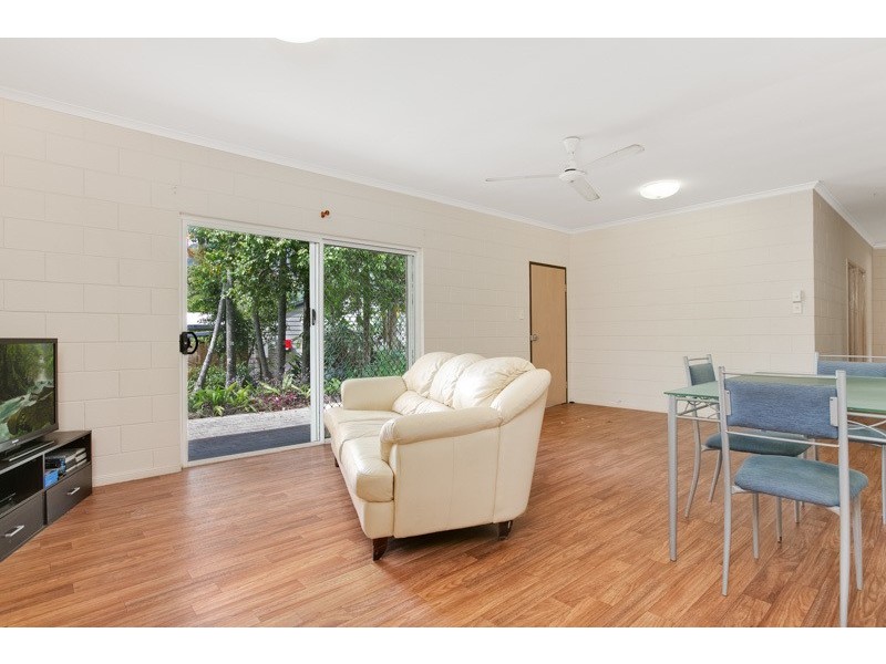 1 Ramsey Dr, Kanimbla QLD 4870