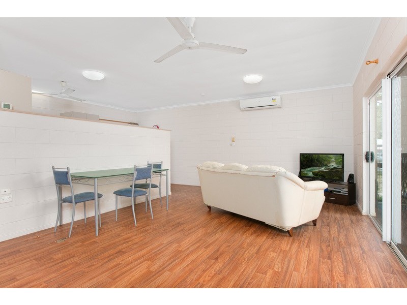 1 Ramsey Dr, Kanimbla QLD 4870