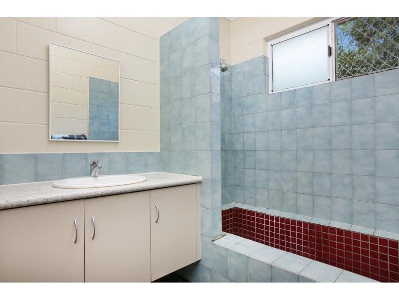 1 Ramsey Dr, Kanimbla QLD 4870