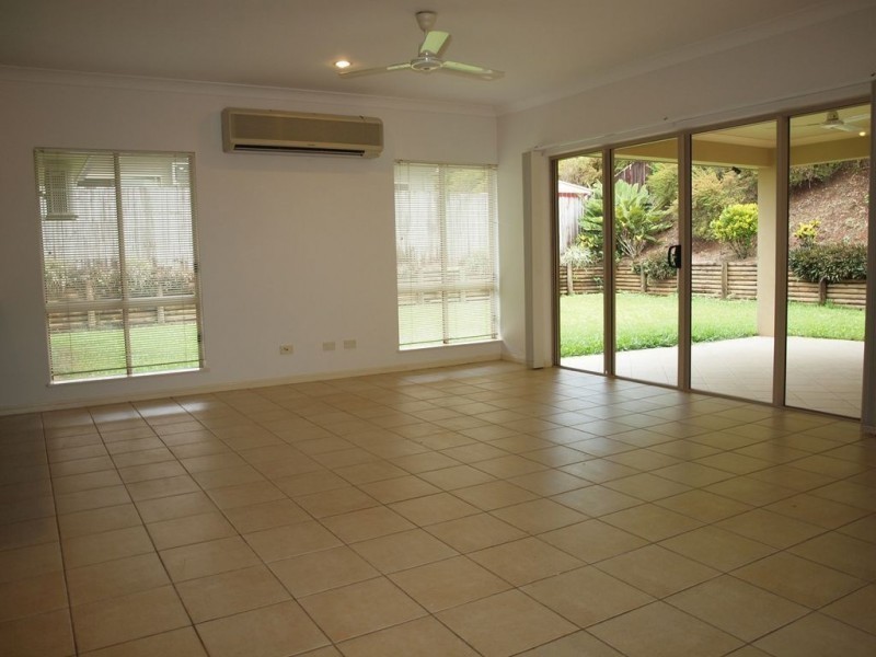51 William Hickey Street, Redlynch QLD 4870