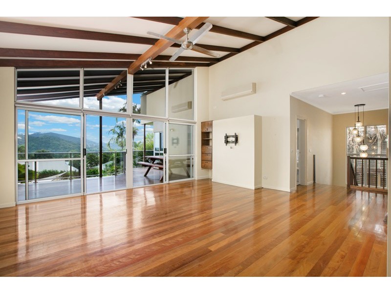 14 Albizia Close, Redlynch QLD 4870