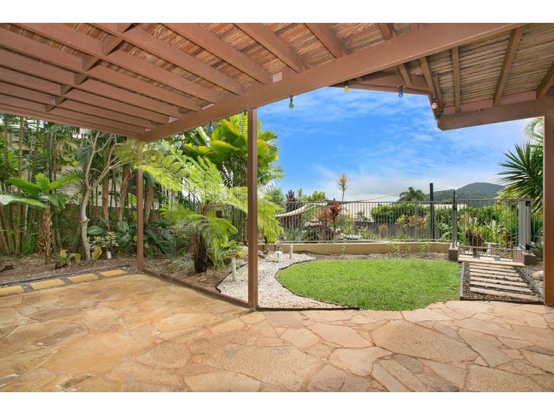 14 Albizia Close, Redlynch QLD 4870