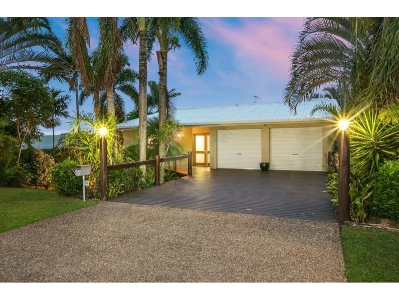 14 Albizia Close, Redlynch QLD 4870