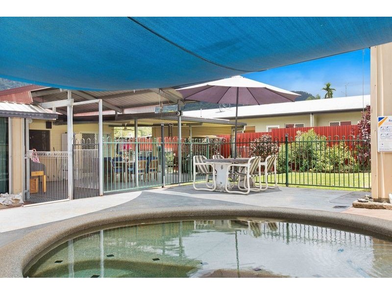 68 Trafalgar Road, Mount Sheridan QLD 4868