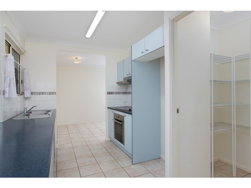 19 William Hickey Street, Redlynch QLD 4870