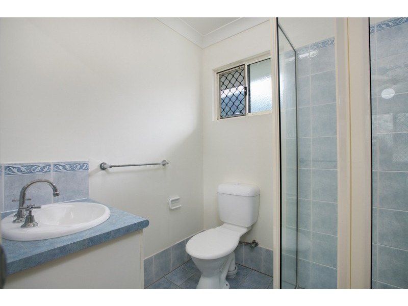 19 William Hickey Street, Redlynch QLD 4870