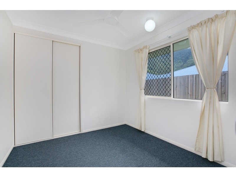 19 William Hickey Street, Redlynch QLD 4870