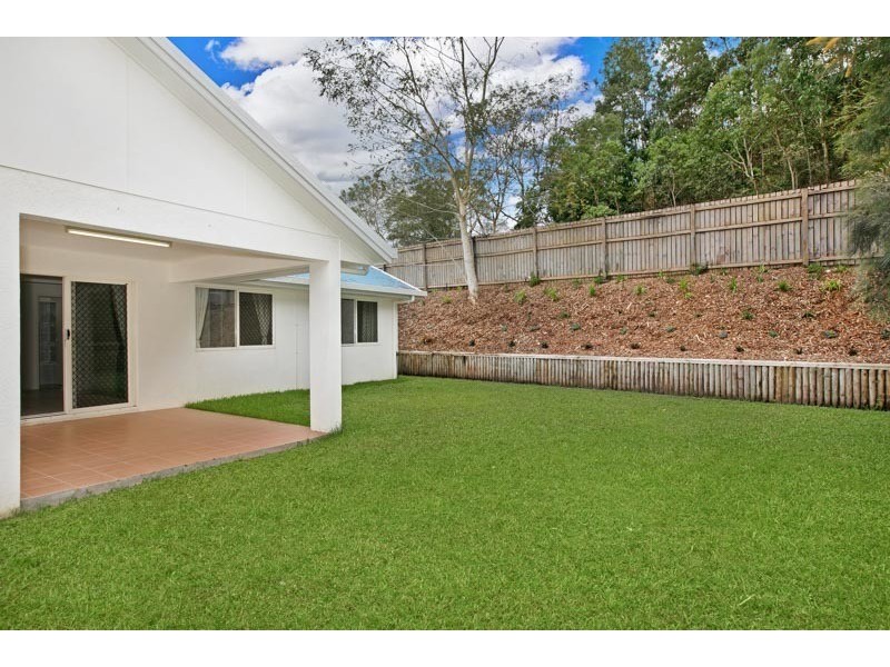 19 William Hickey Street, Redlynch QLD 4870