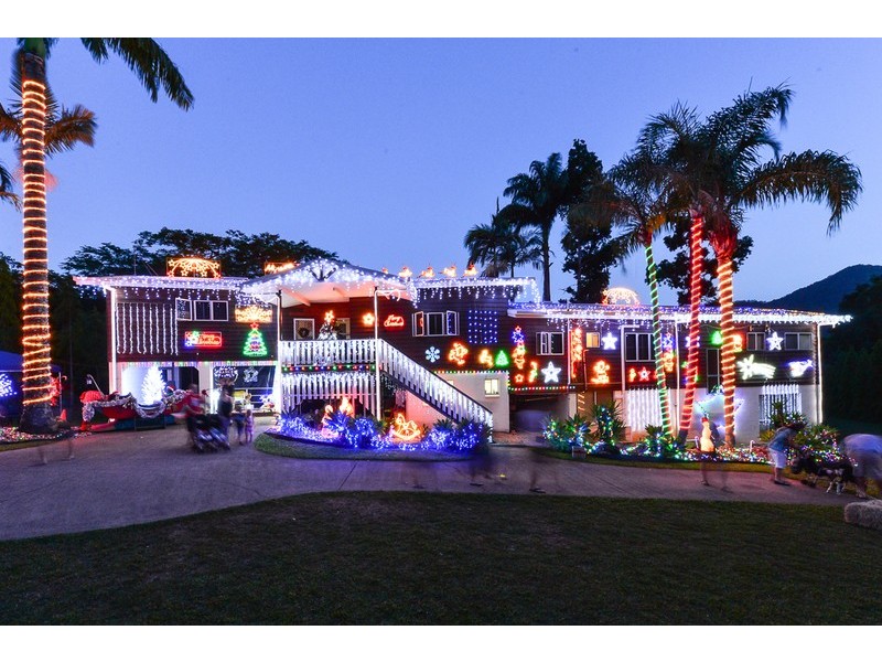 37 Robb Road, Redlynch QLD 4870