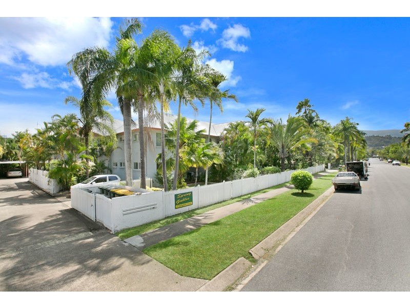 6/19 Springfield Crescent, Manoora QLD 4870