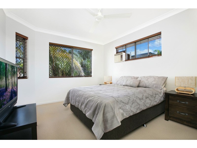 6/19 Springfield Crescent, Manoora QLD 4870