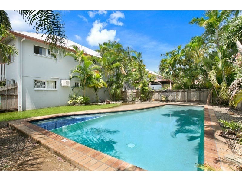 6/19 Springfield Crescent, Manoora QLD 4870
