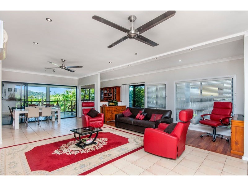 Redlynch QLD 4870