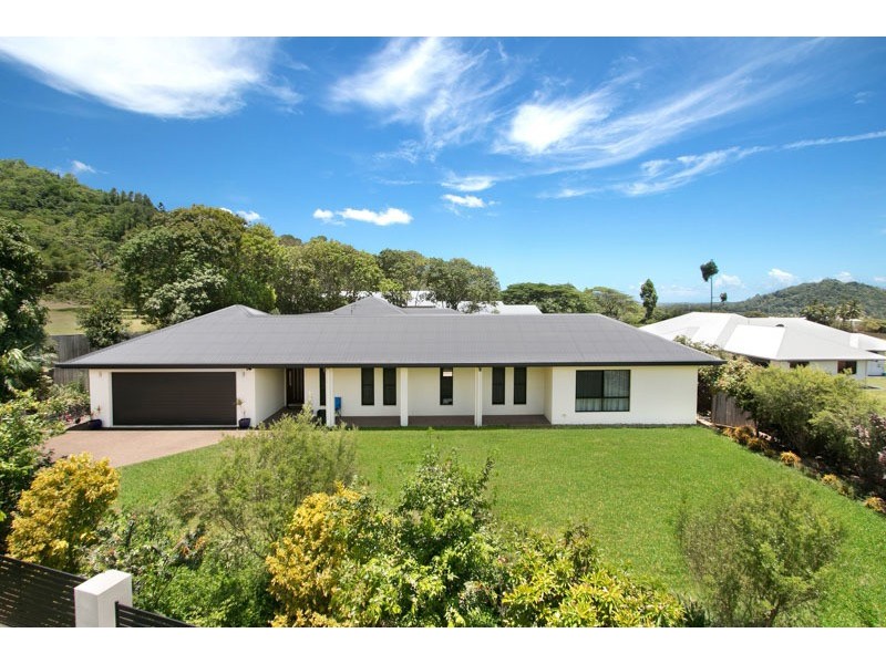 13-15 Bellmere Lane, Redlynch QLD 4870