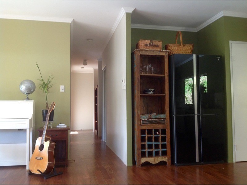 29 William Hickey Street, Redlynch QLD 4870