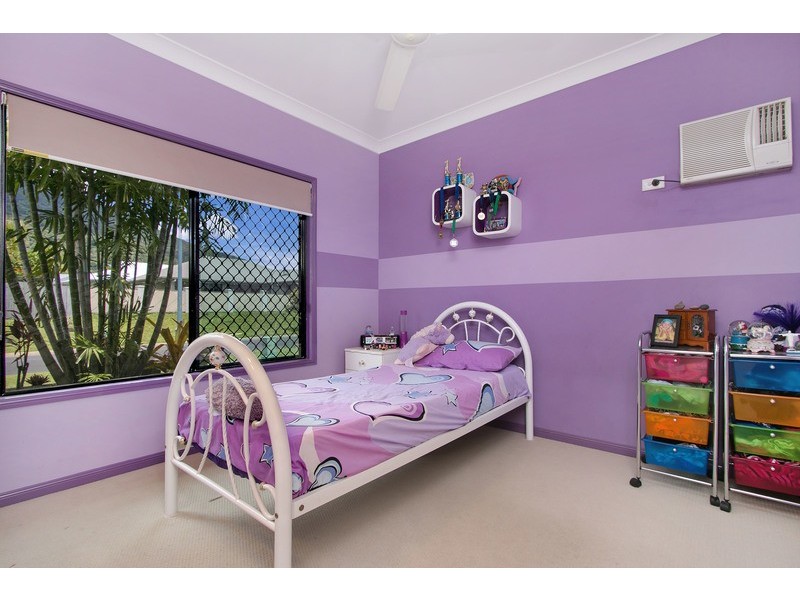 52  Norfolk Circuit, Redlynch QLD 4870