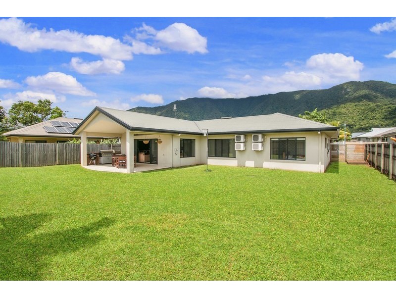 52  Norfolk Circuit, Redlynch QLD 4870