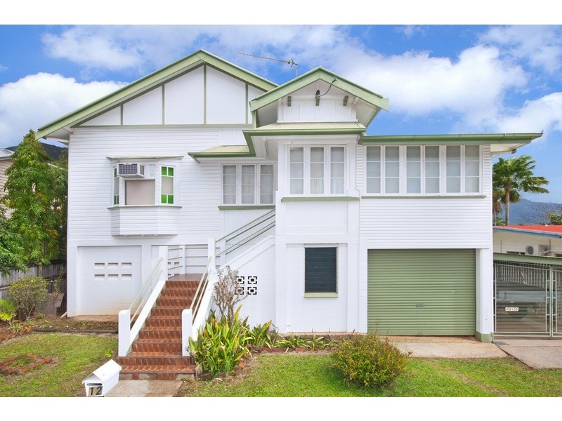 12 Margaret Street, Redlynch QLD 4870