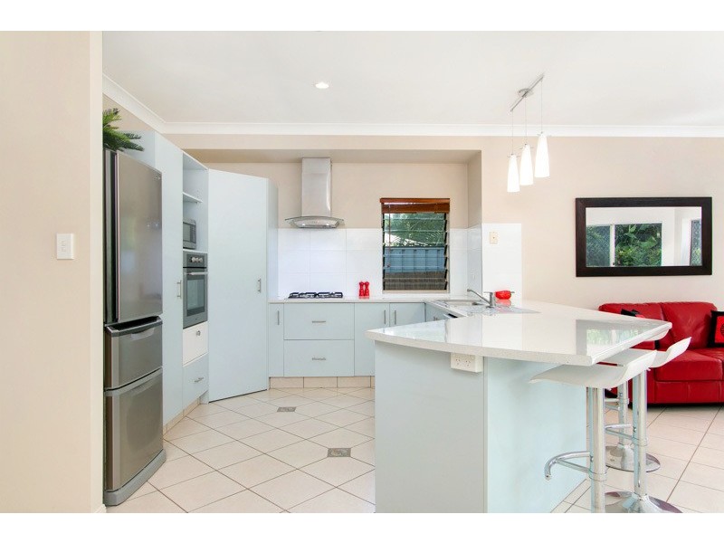 13 Jak Gee Street, Redlynch QLD 4870