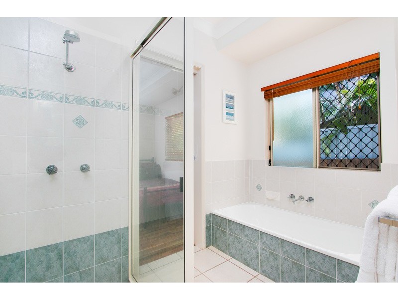 13 Jak Gee Street, Redlynch QLD 4870