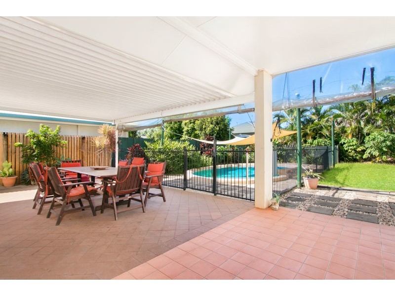 13 Village Terrace, Redlynch QLD 4870