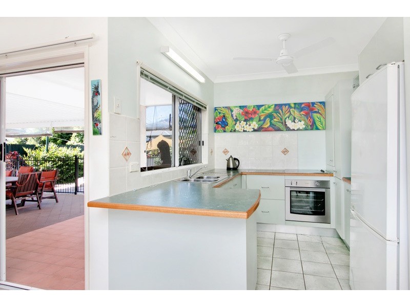 13 Village Terrace, Redlynch QLD 4870