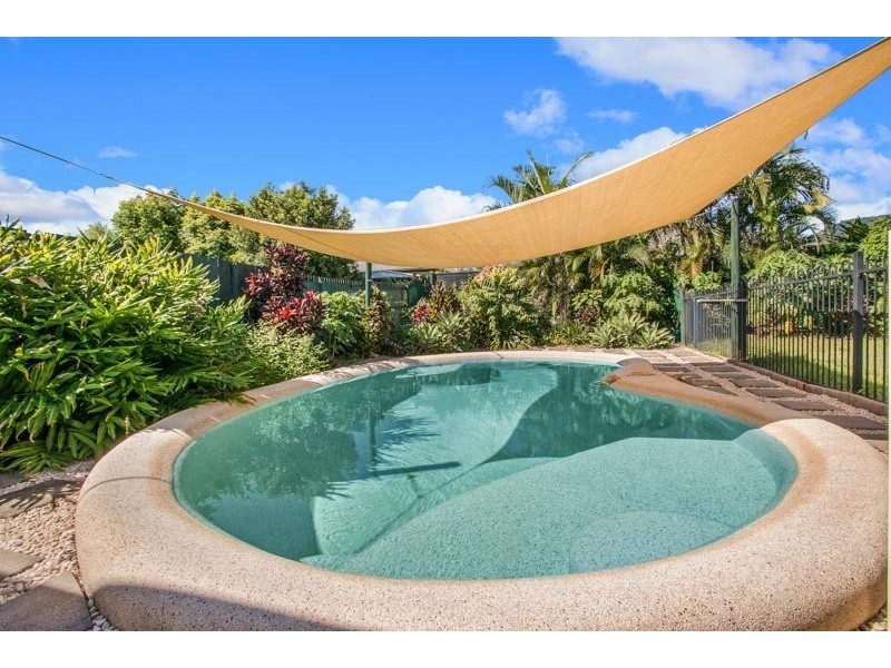 13 Village Terrace, Redlynch QLD 4870