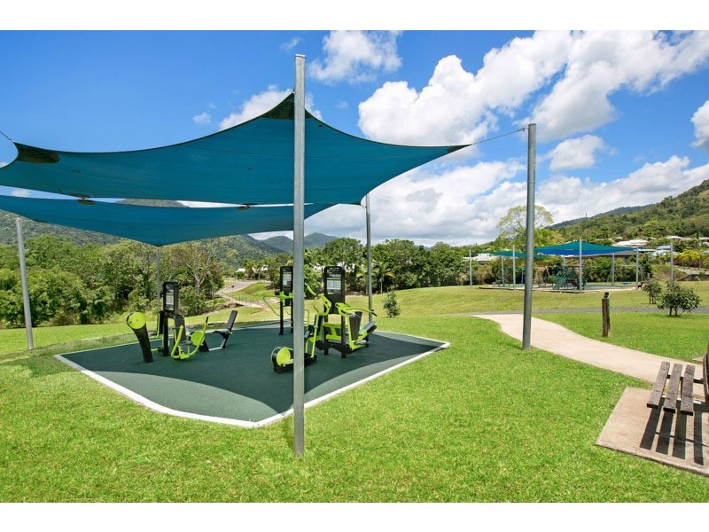 11 Acmena Close, Redlynch QLD 4870