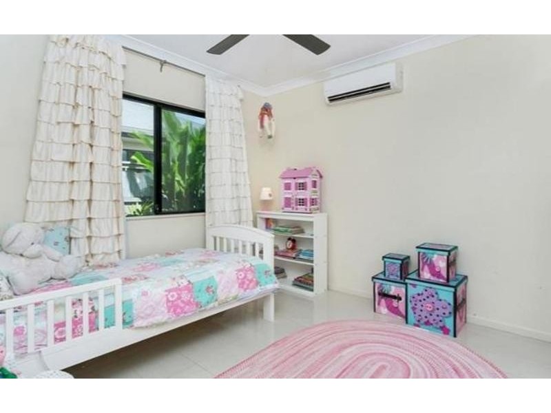 Trinity Beach QLD 4879